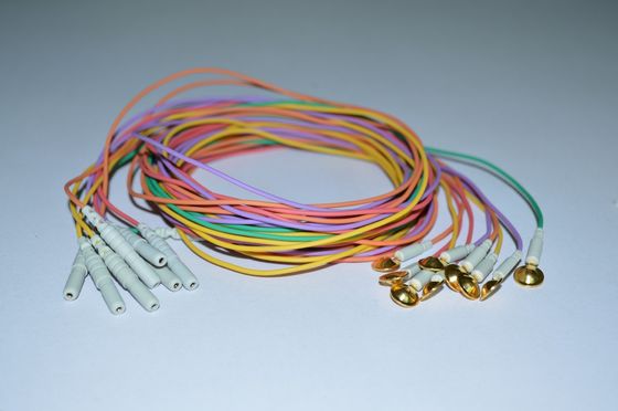Los cables de conducción EEG copa de oro